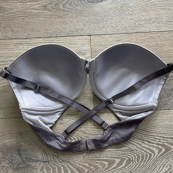 Victoria’s Secret Very Sexy Padded Push-Up Bra-34DD - Picture 6 of 7